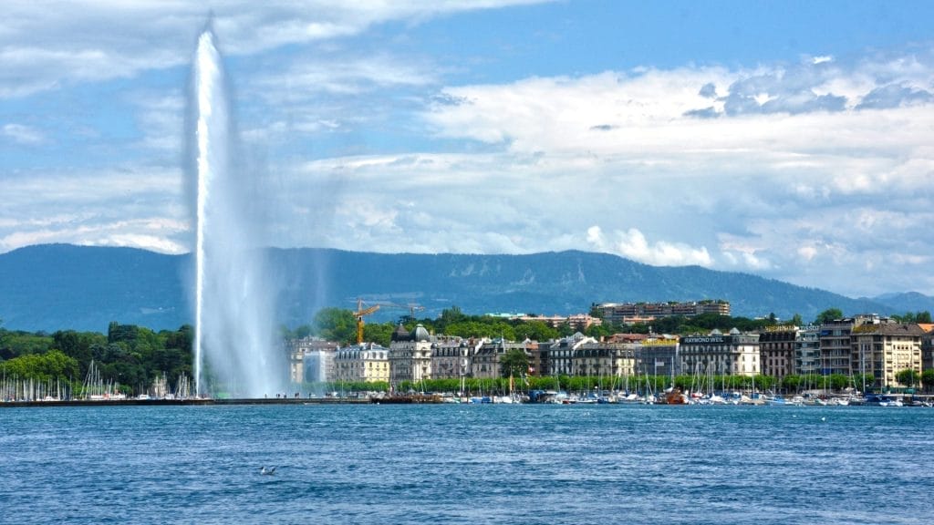 Flights to Geneva (GVA) from Delhi (DEL)